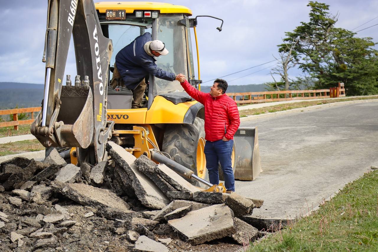 Daniel Harrington hizo un llamado a la convivencia y el cuidado comunitario