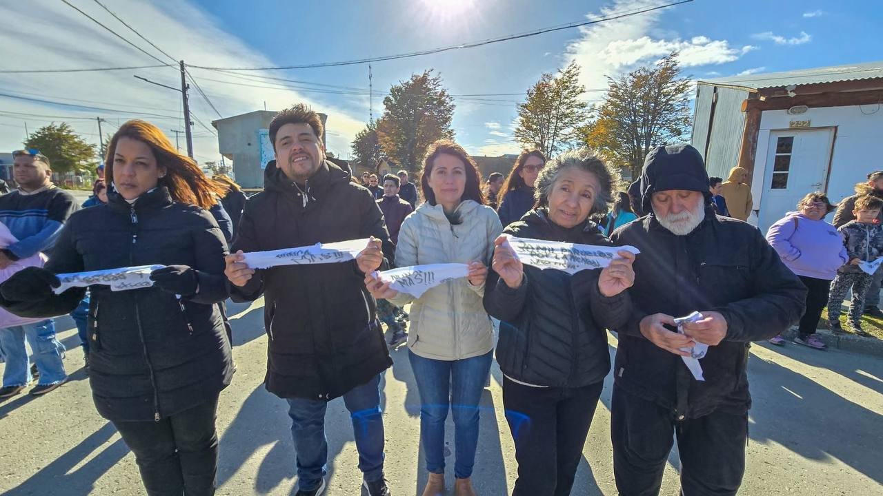 El Municipio de Tolhuin acompañó el acto por el Día de la Memoria, por la Verdad y la Justicia