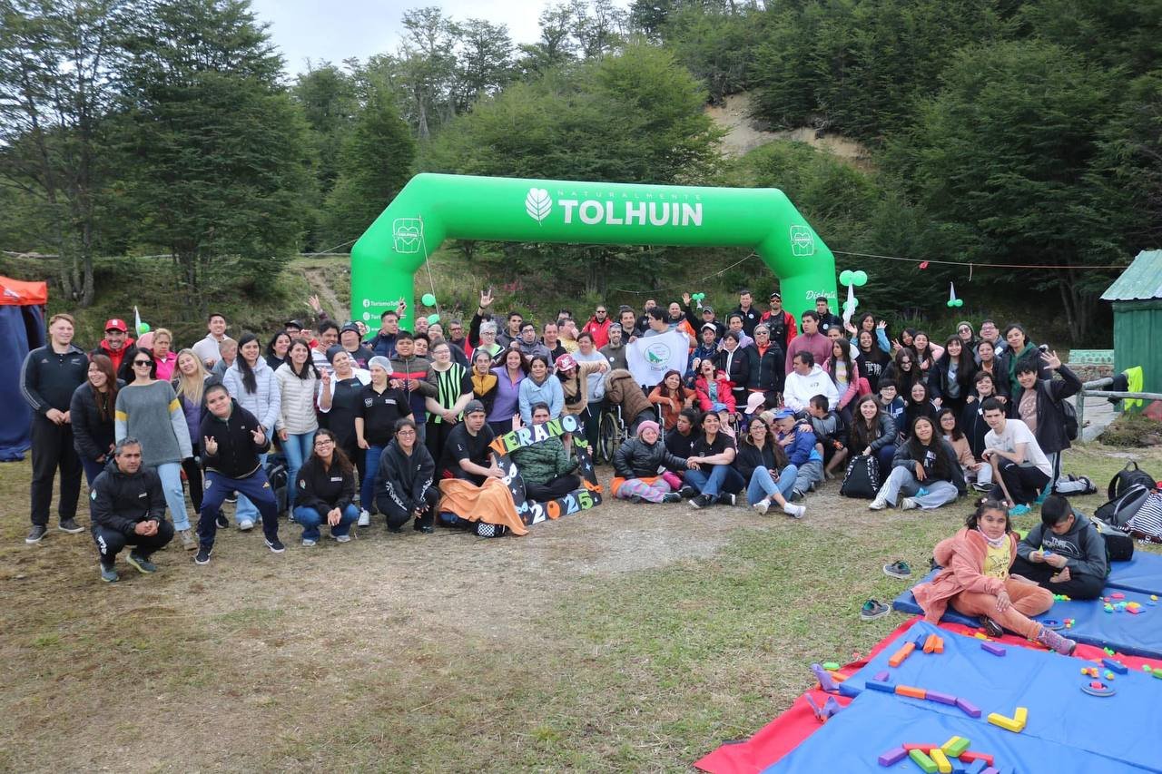 Tolhuin disfrutó del Cierre de Colonias Inclusivas en las termas del Río Valdez
